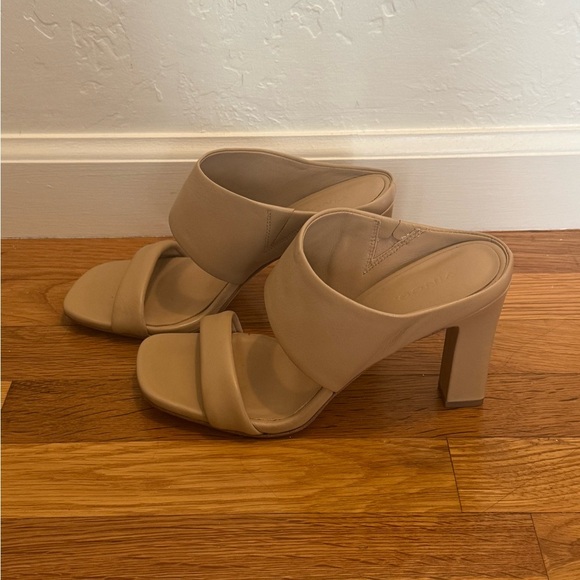 VINCE Quinn Leather Sandals Tan Nude Block Heels Shoes Size 7.5 7 1/2 Designer - Picture 5 of 14